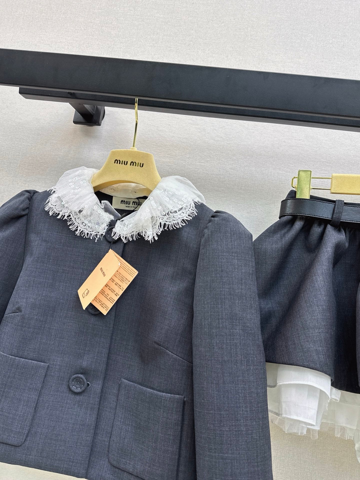 Miu NEW Lace sequin suit