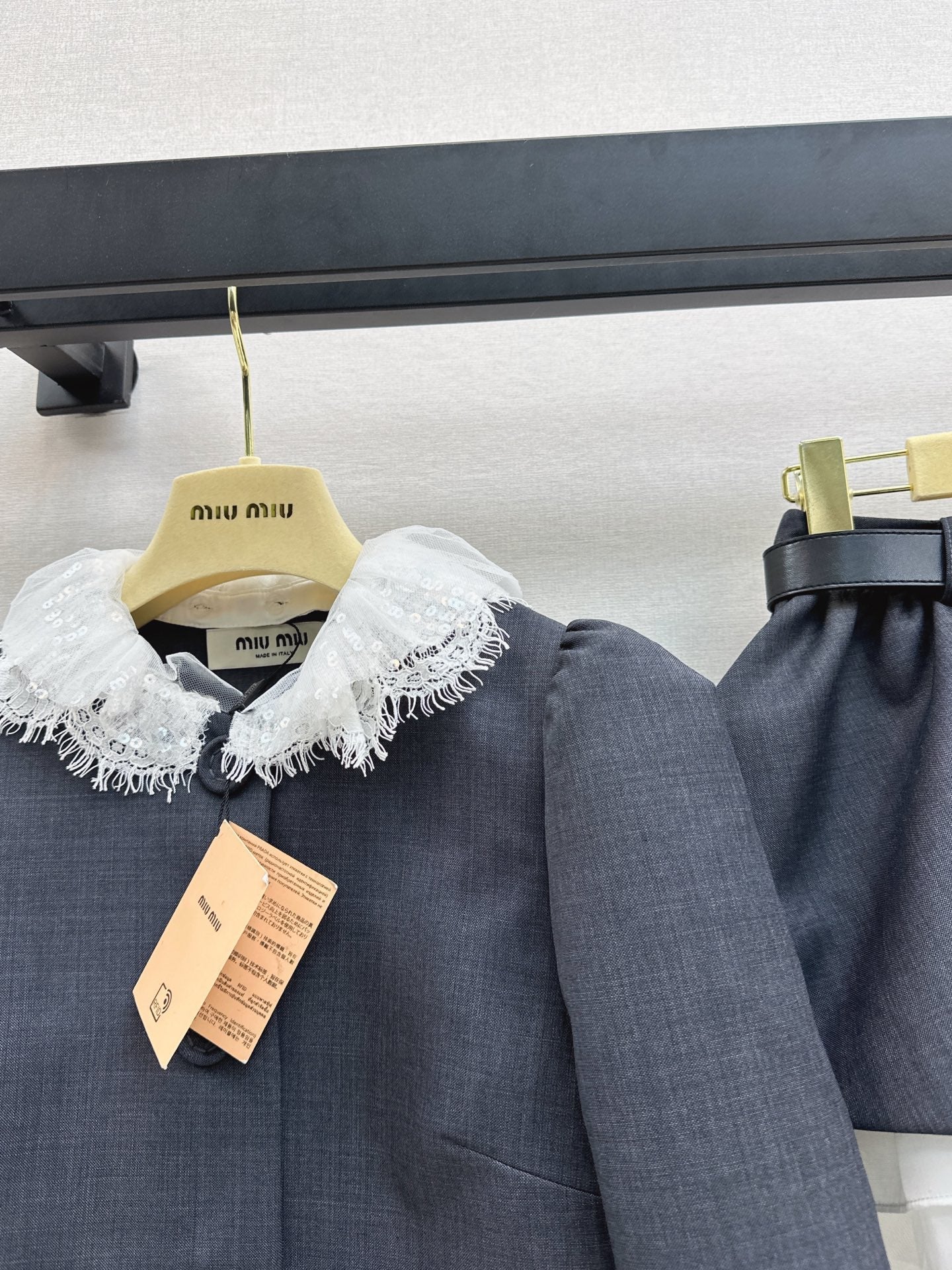 Miu NEW Lace sequin suit