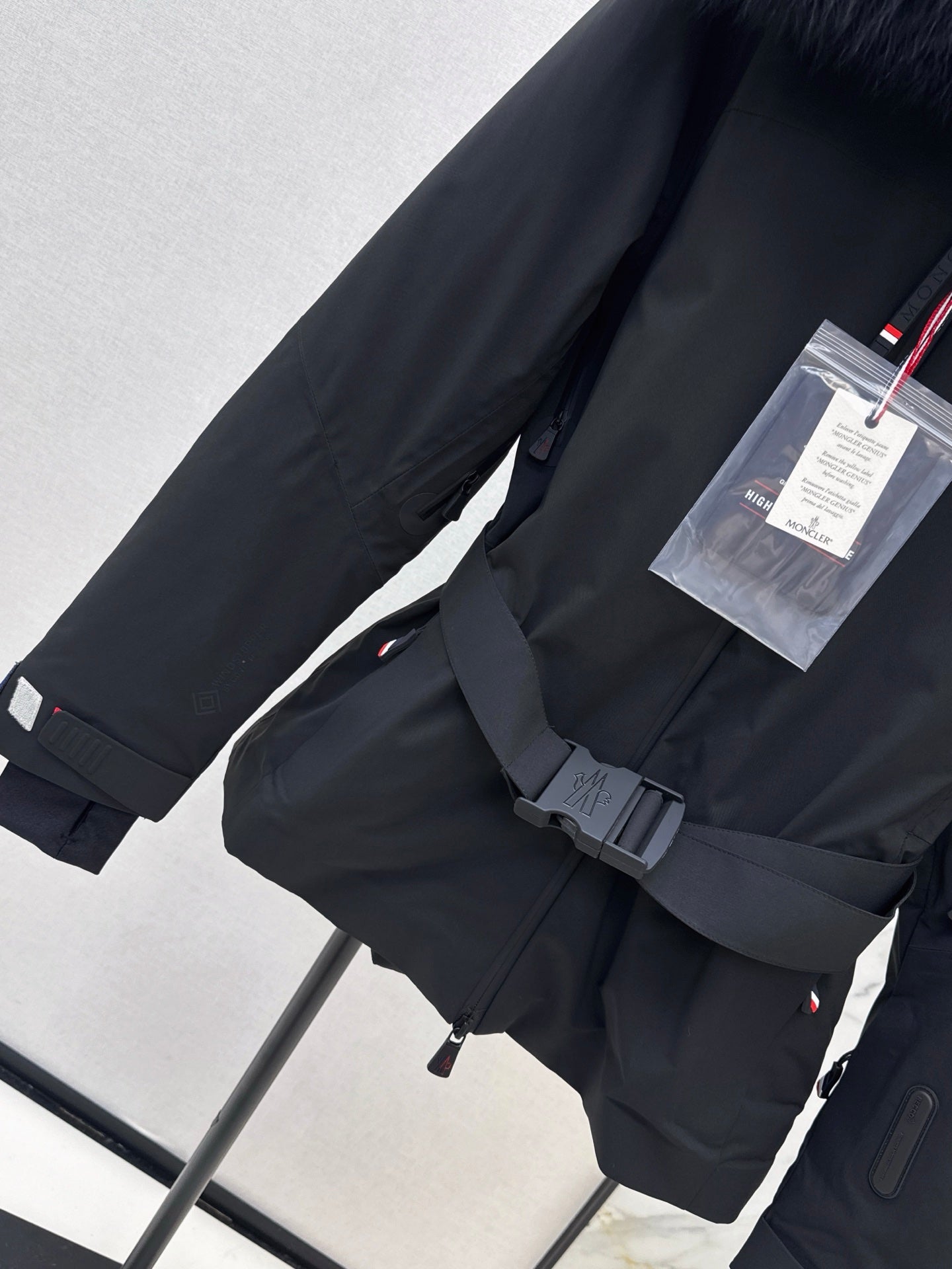 Monc NEW Belted down jacket