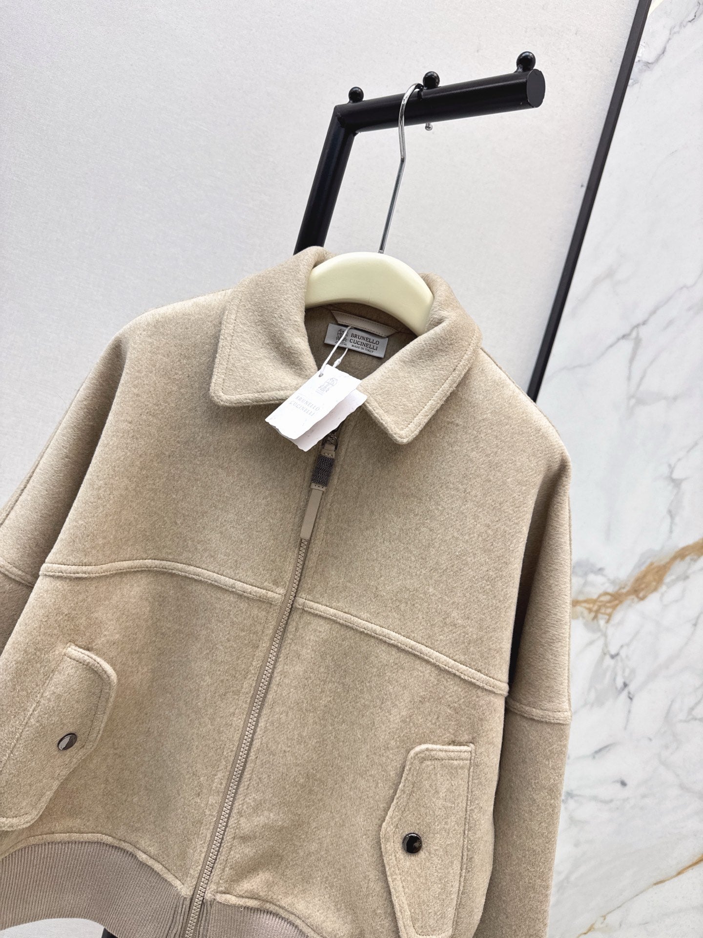 Brune NEW woolen coat