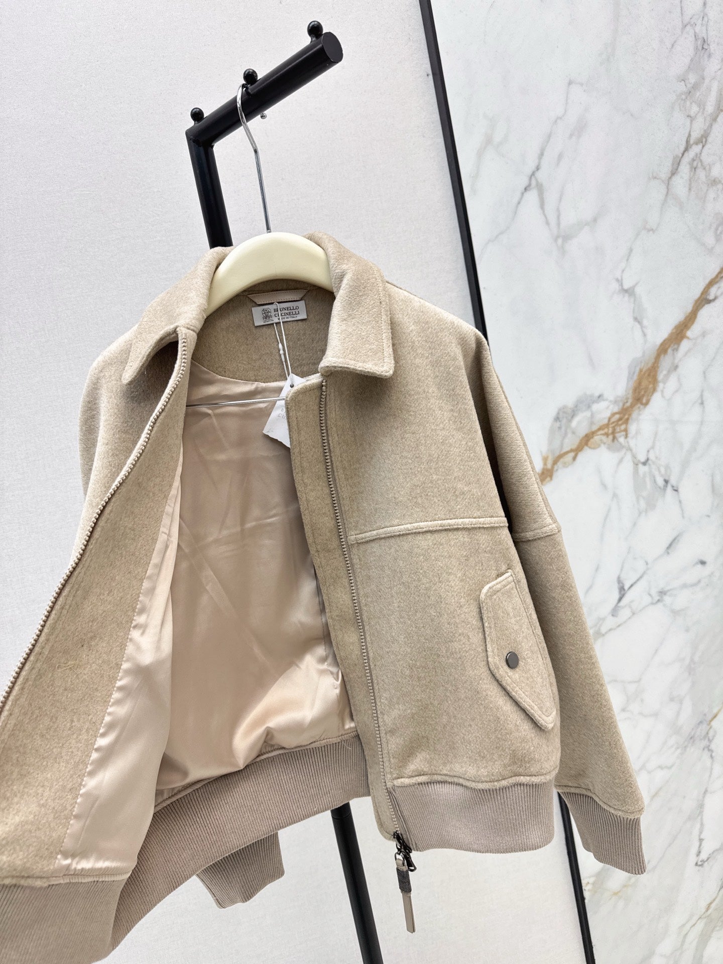 Brune NEW woolen coat