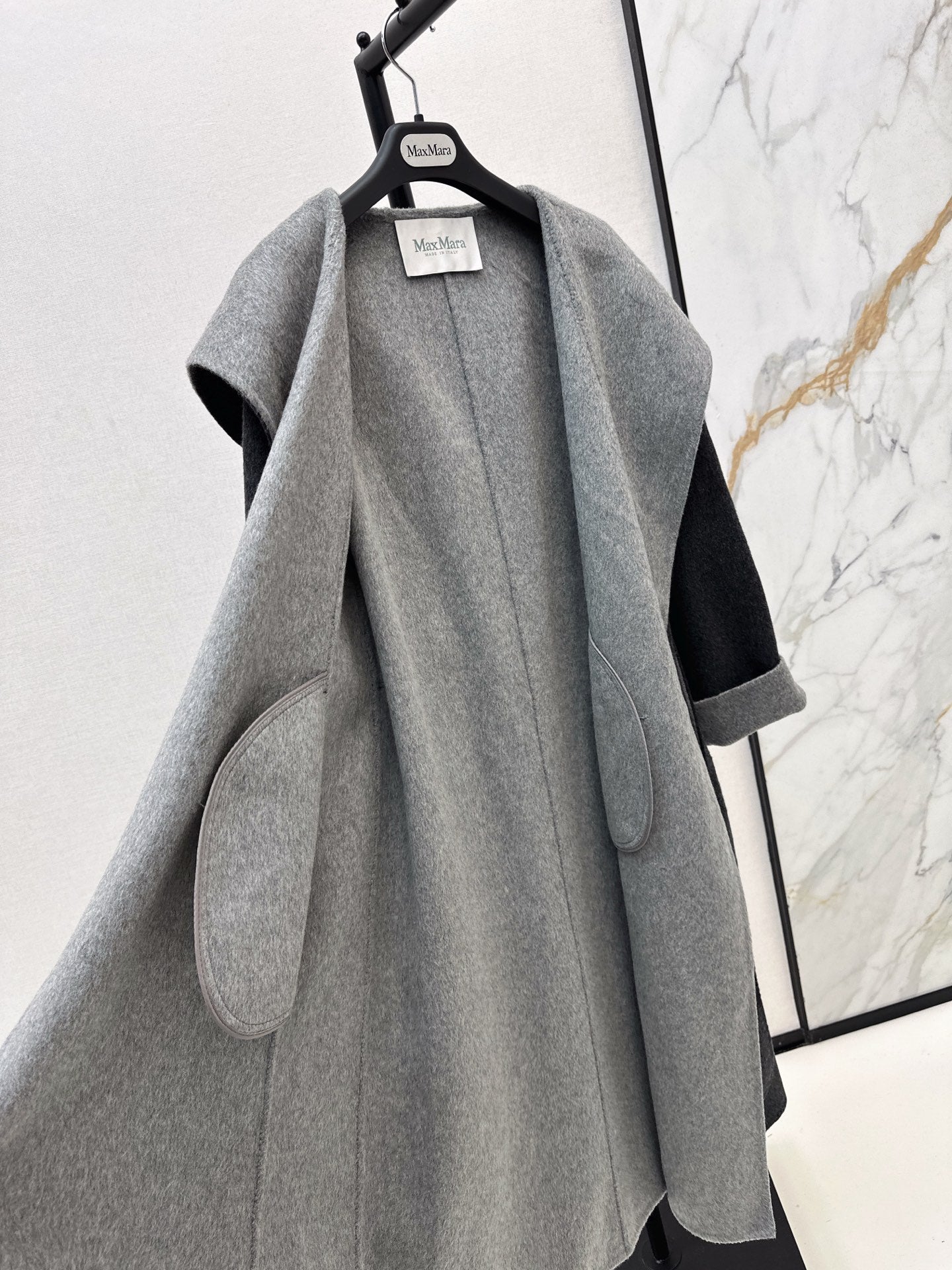 Max NEW Long wool coat