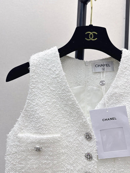 Chan NEW Sleeveless dress