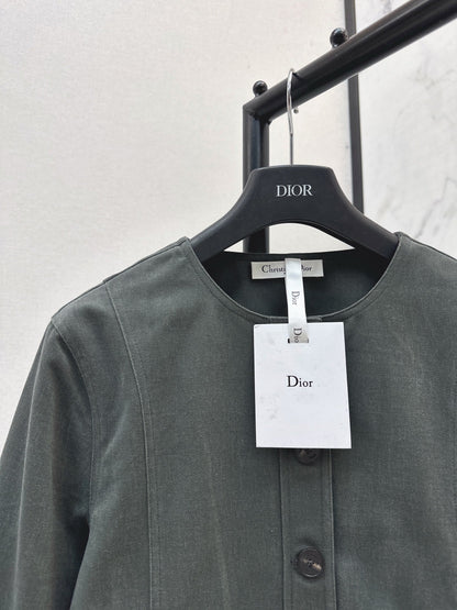 CD NEW bee embroidered jacket