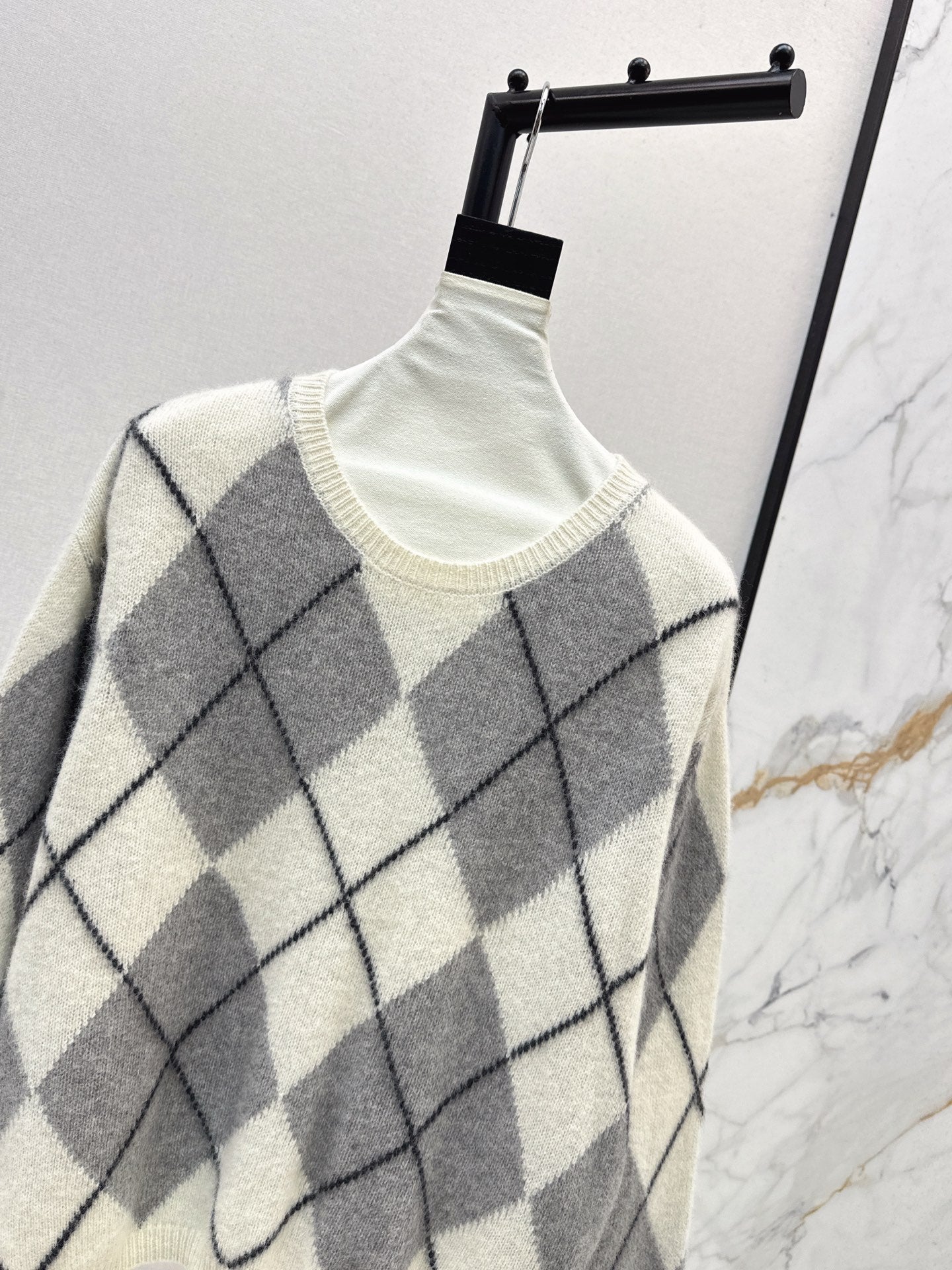 Loro NEW Plaid sweater