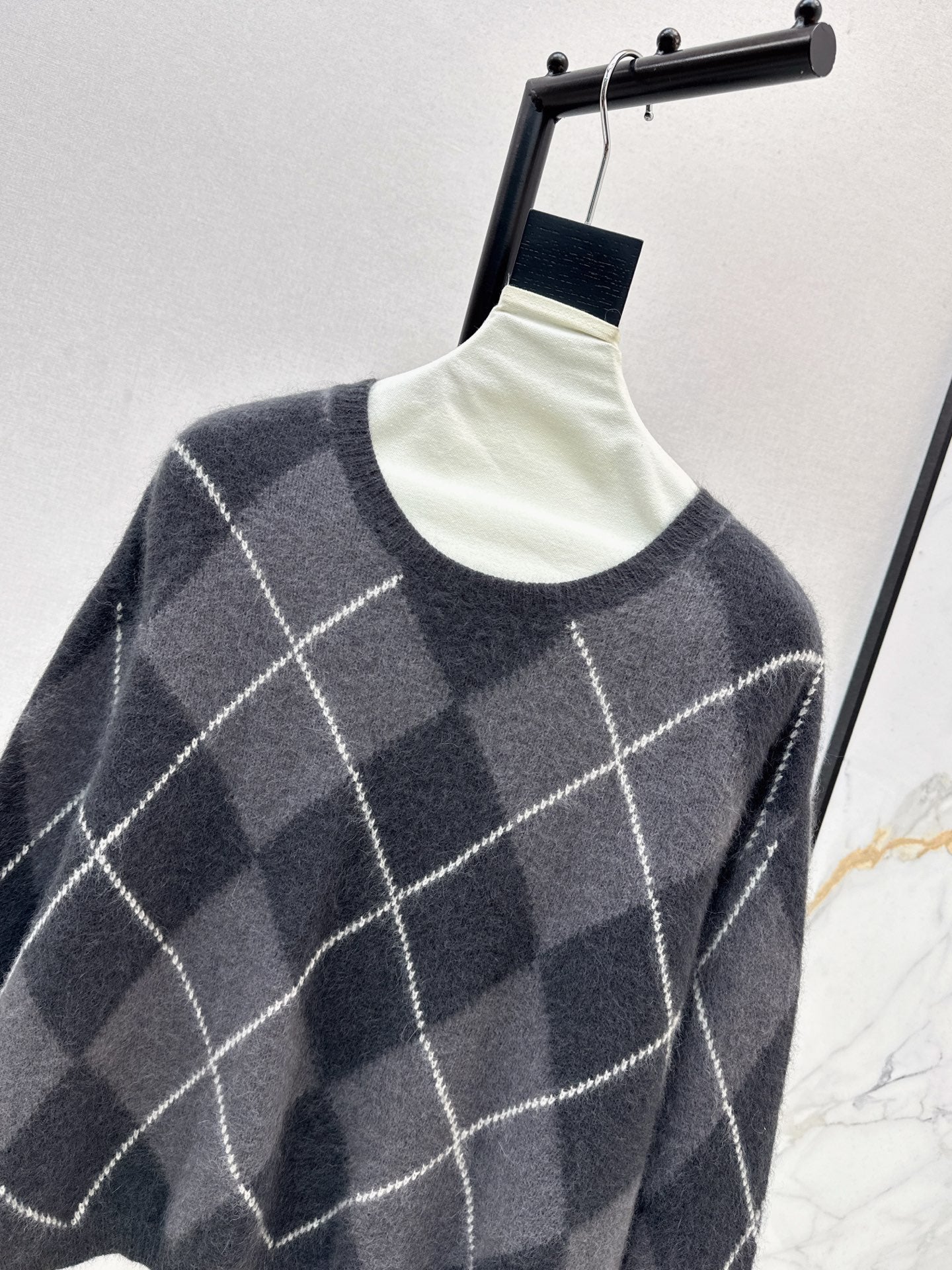 Loro NEW Plaid sweater