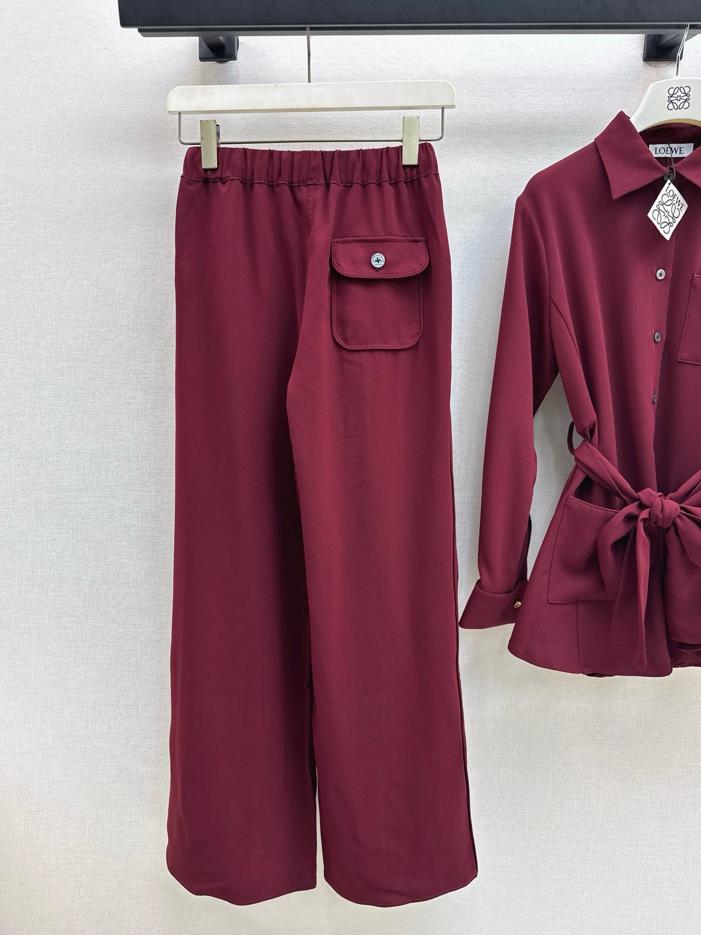 Loe NEW Straight pants