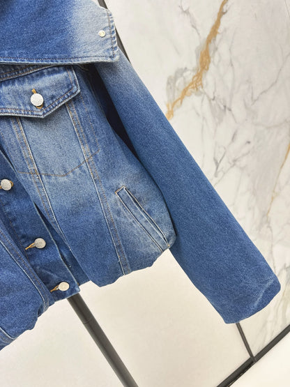 An NEW denim jacket