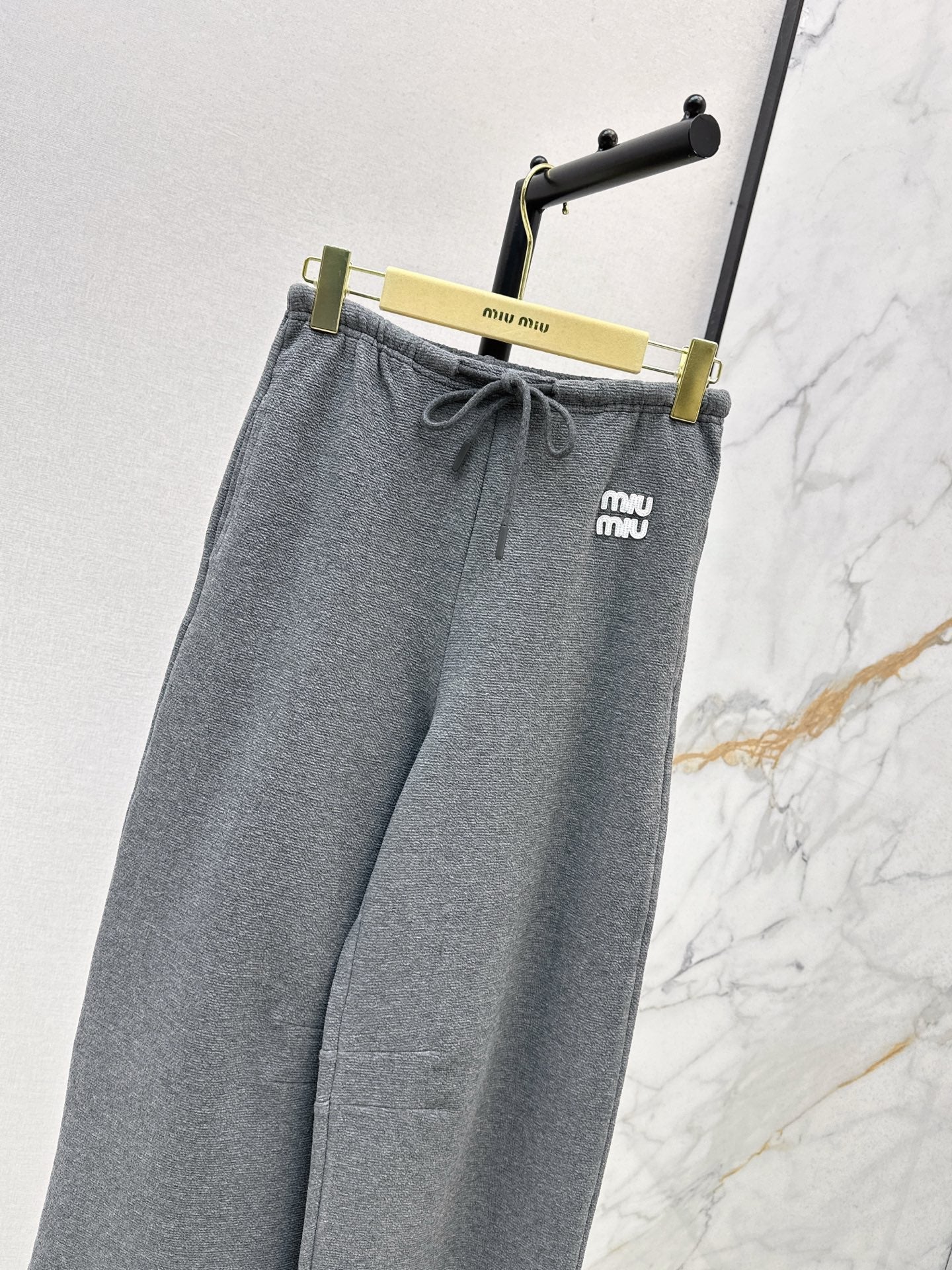 Miu NEW sweatpants
