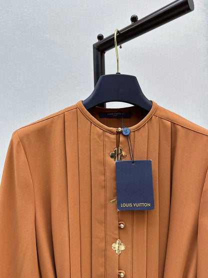 Louis NEW pleated dress