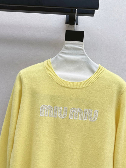MIU NEW sweater