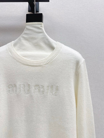MIU NEW sweater