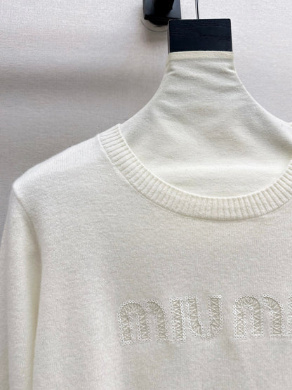 MIU NEW sweater