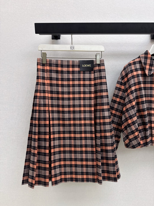 Loe NEW plaid skirt