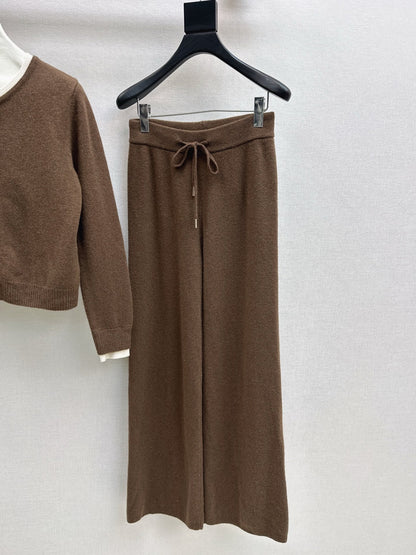 Loro NEW knitted suit