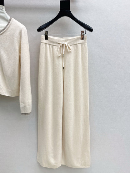 Loro NEW knitted suit