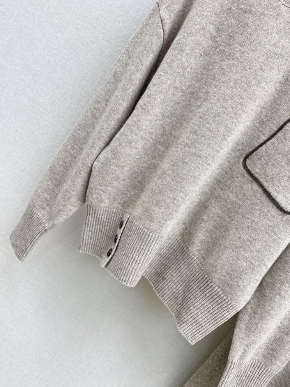 Burne NEW knitted suit