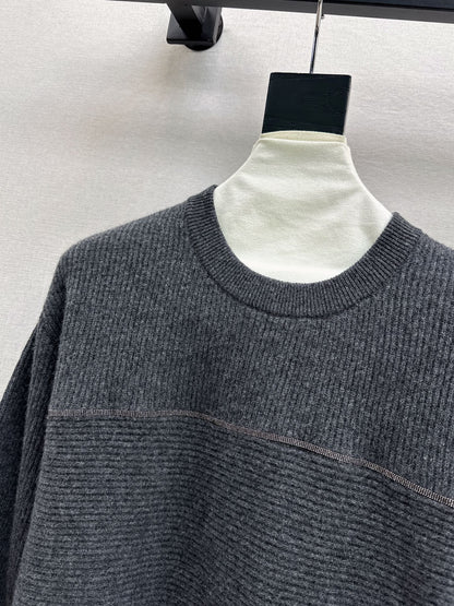 Burne NEW knitted suit