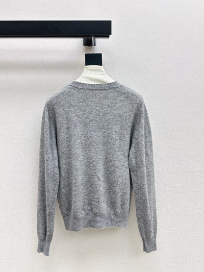 Chan NEW knitted sweater