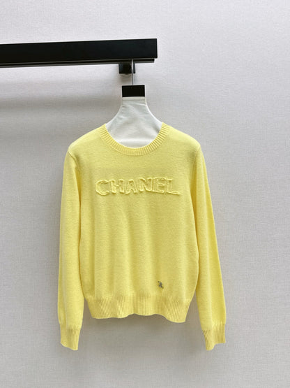 Chan NEW knitted sweater