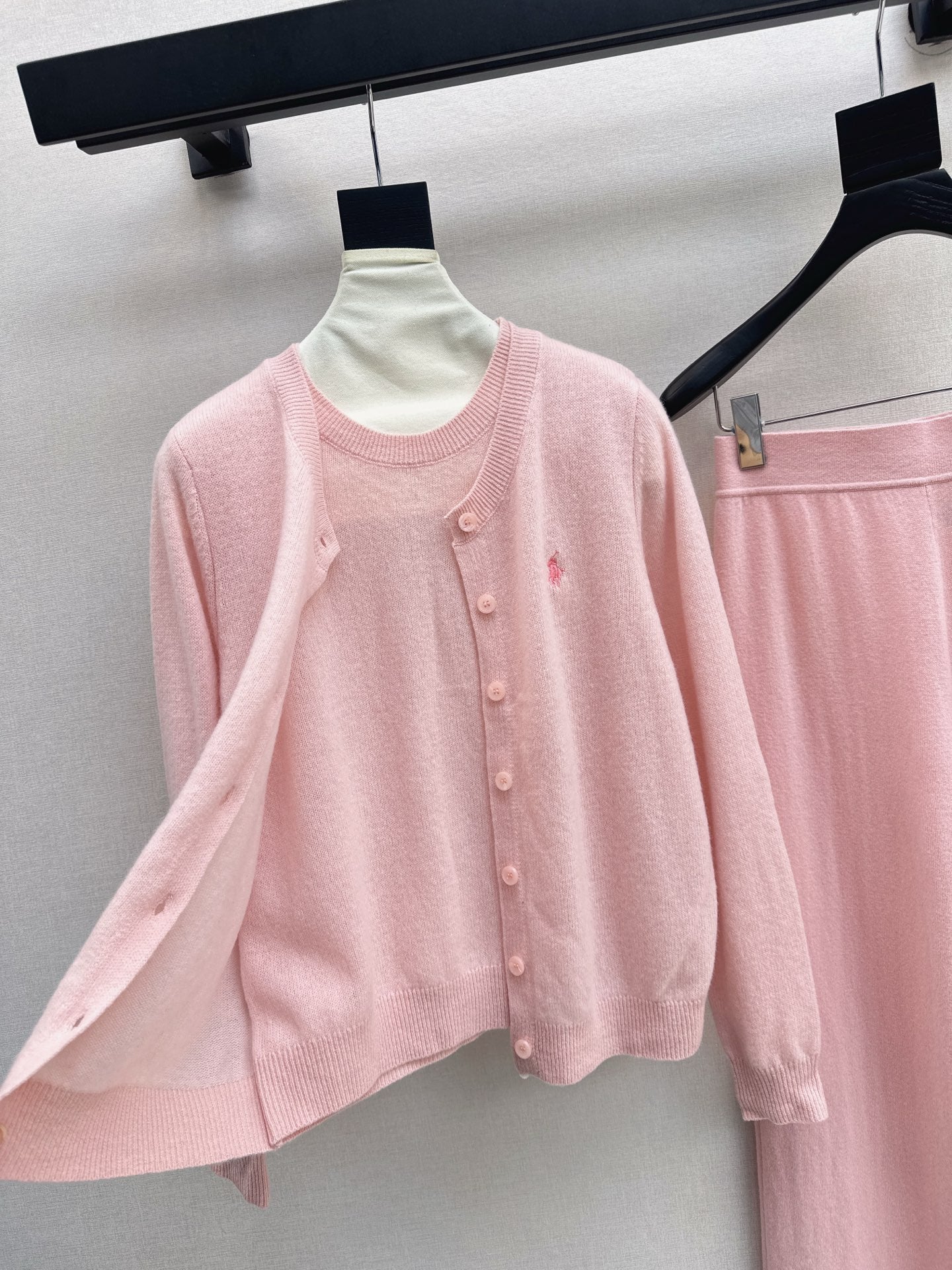 Ral NEW knitted suit