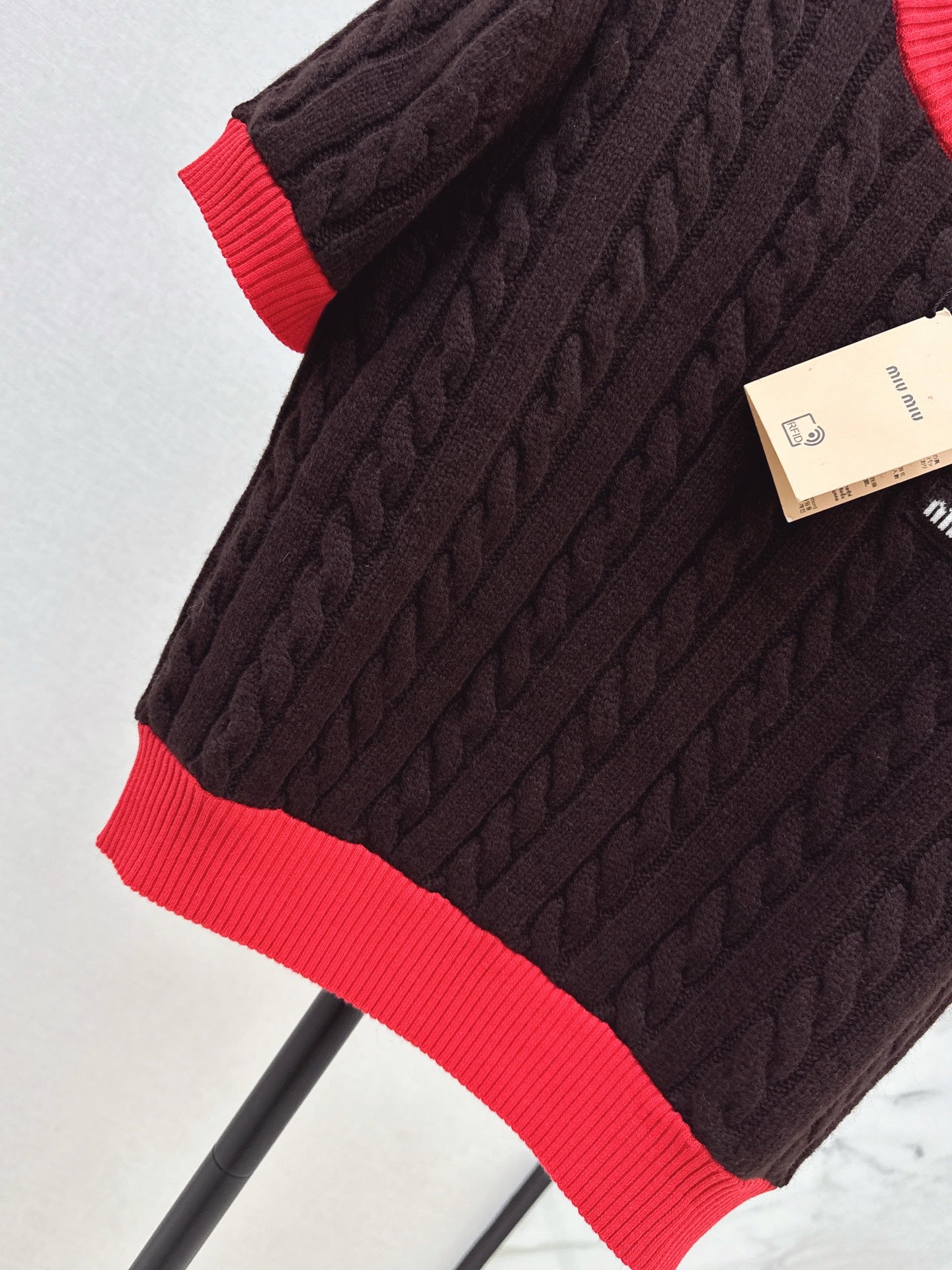 MIU NEW knitted sweater