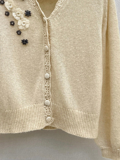 Chan NEW V-neck cardigan