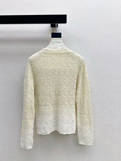 Chan NEW Crew neck sweater