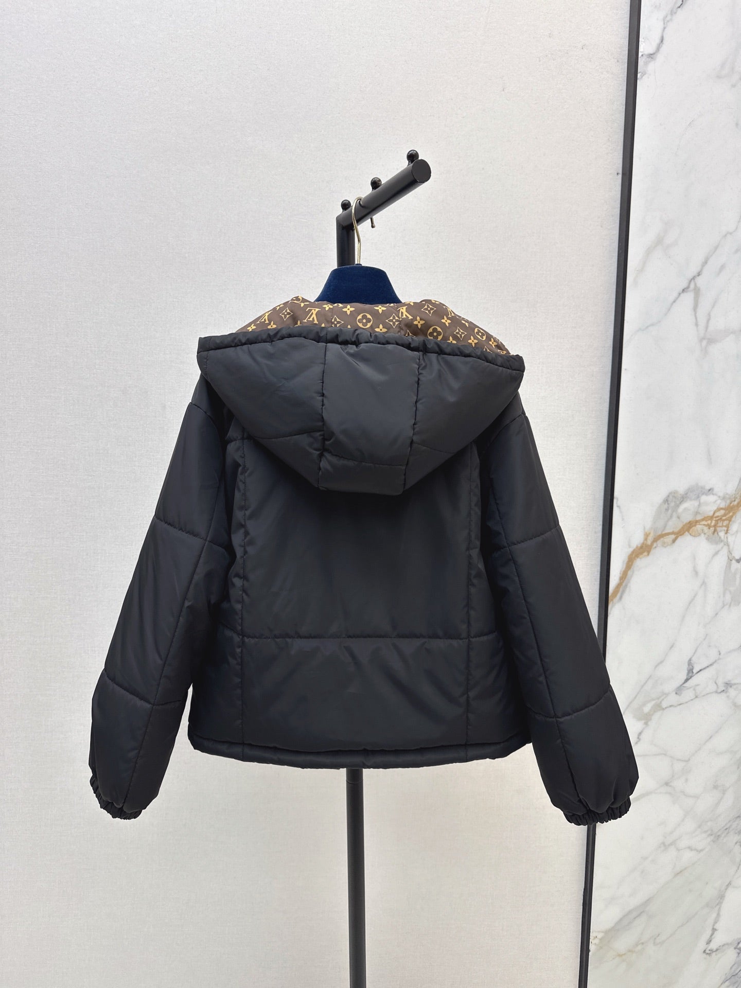 Louis NEW hooded down jacket