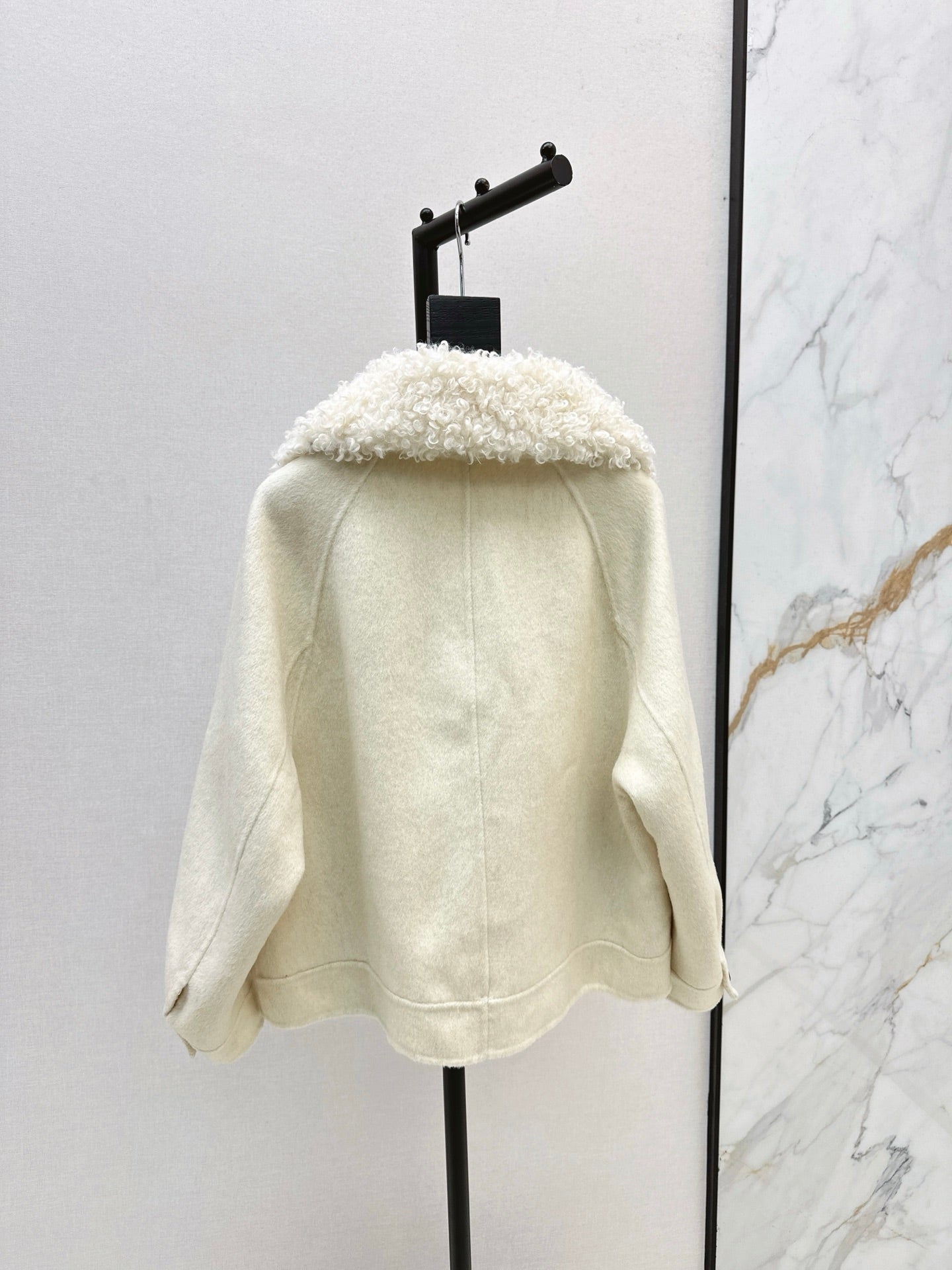 Loro NEW woolen coat