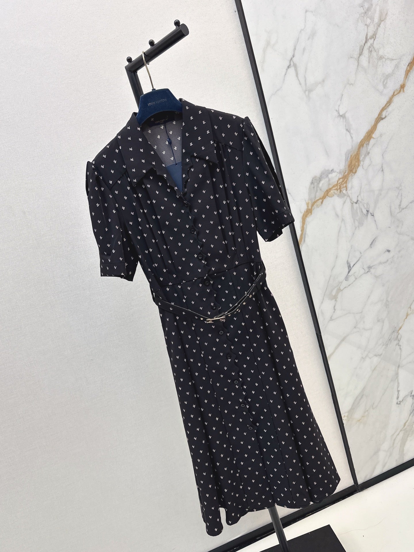 Louis NEW printed dress