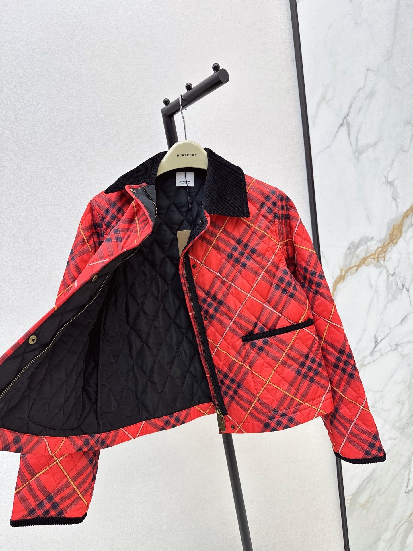 Bur NEW plaid jacket