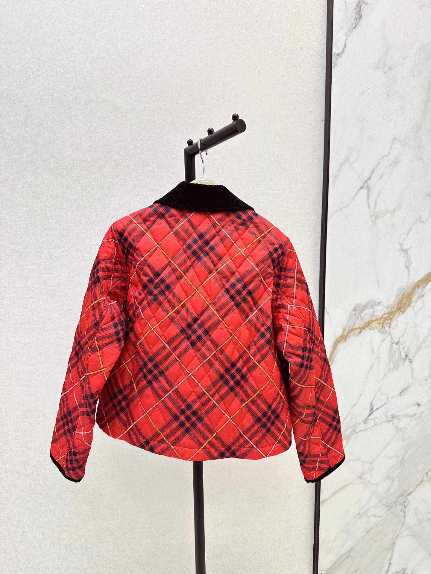 Bur NEW plaid jacket