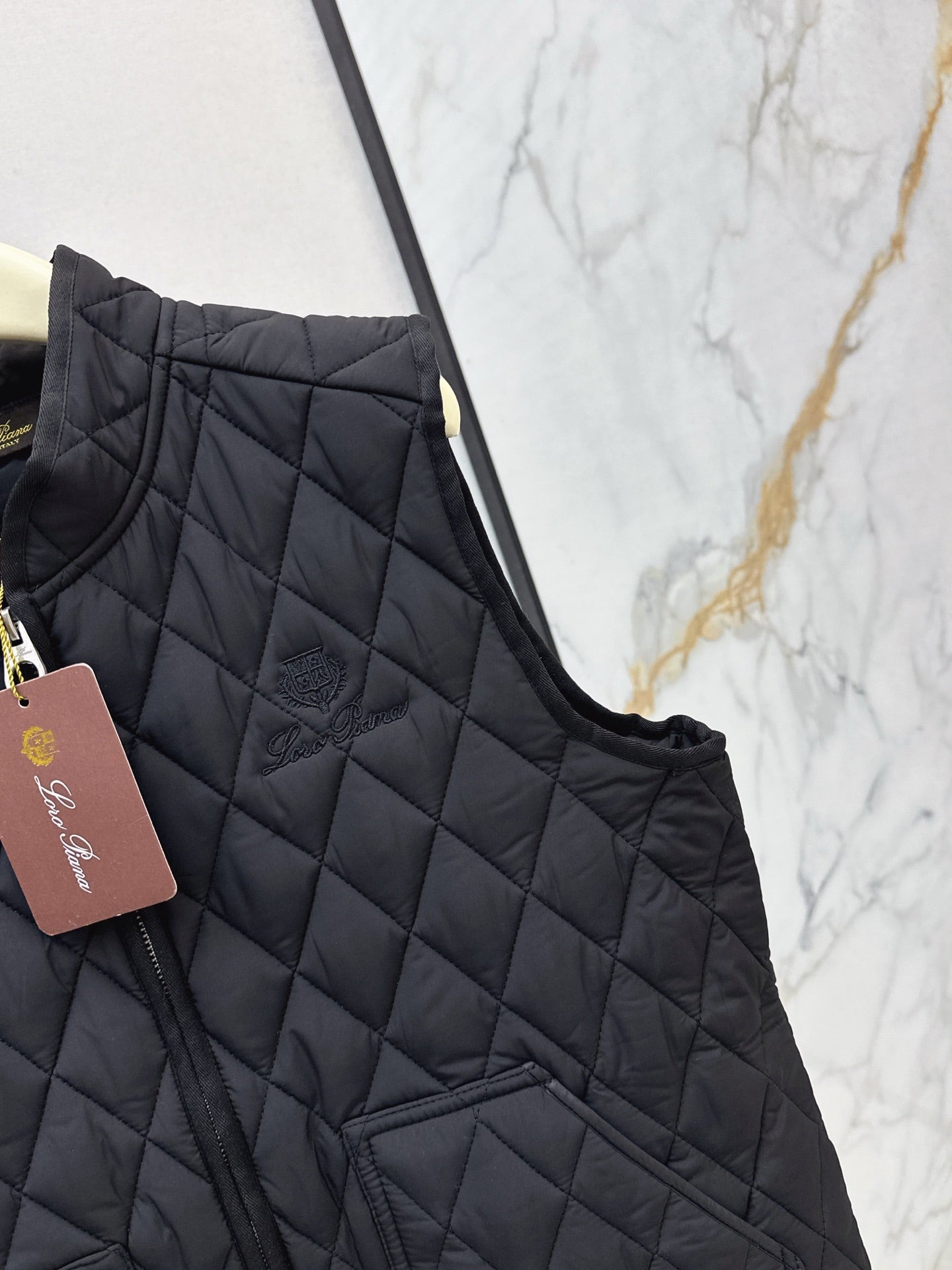 Loro NEW Padded vest