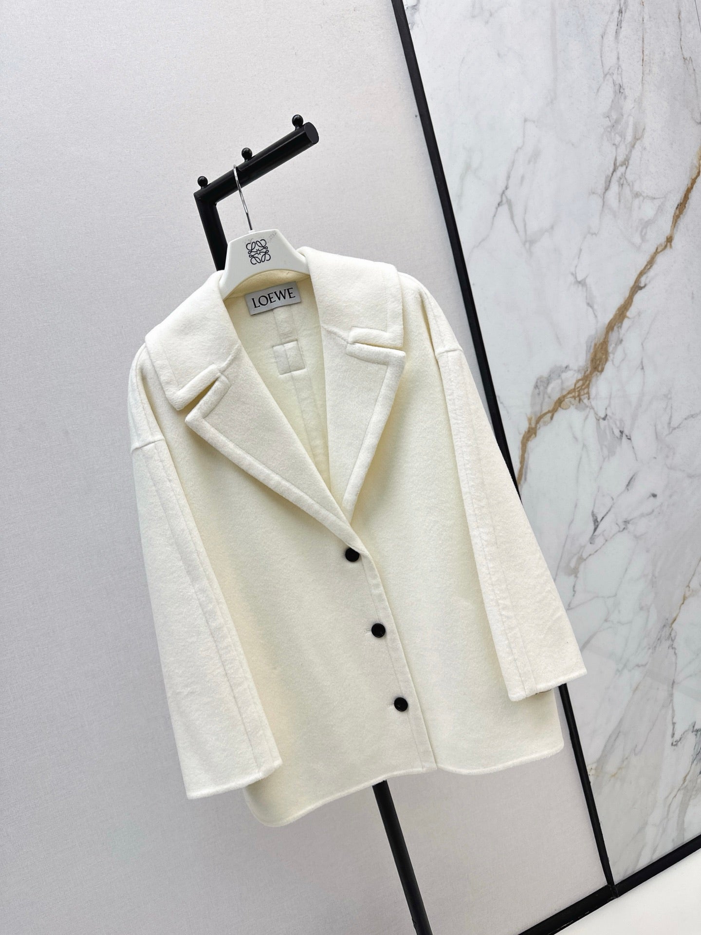 Loe NEW wool blazer