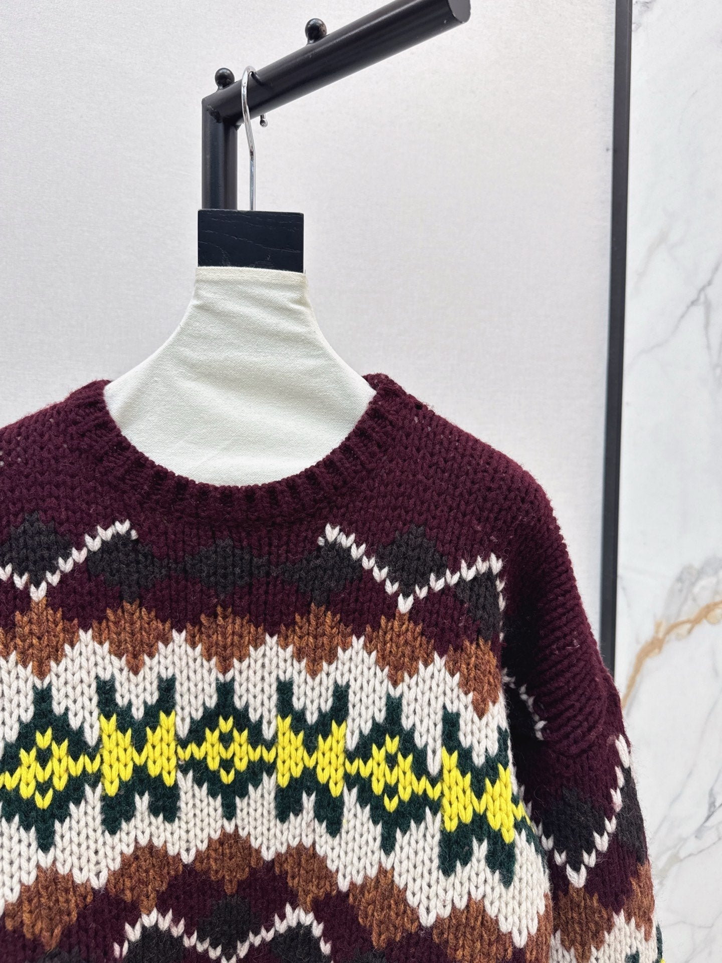 Ce1i NEW wool sweater