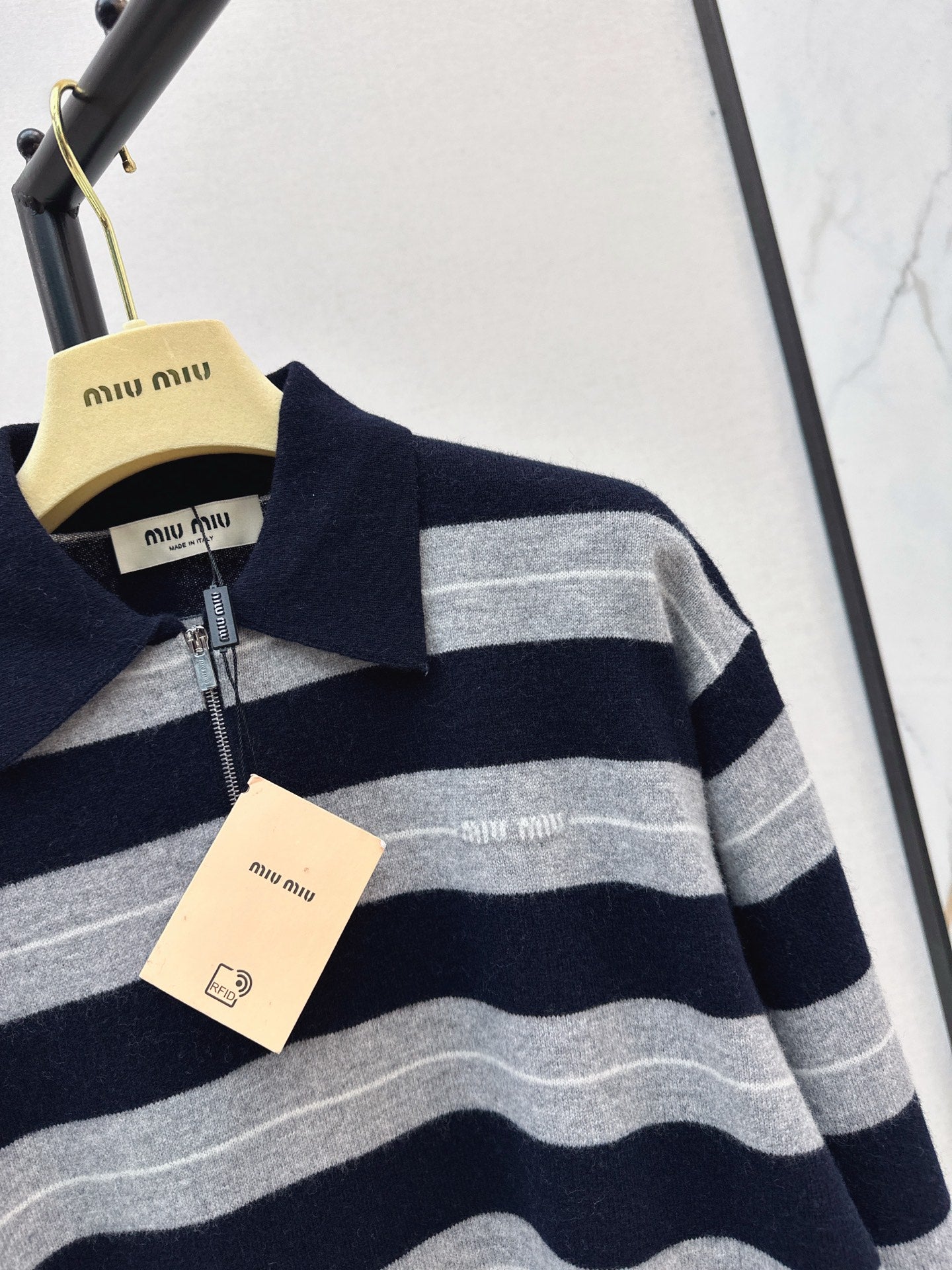 Miu NEW knitted sweater