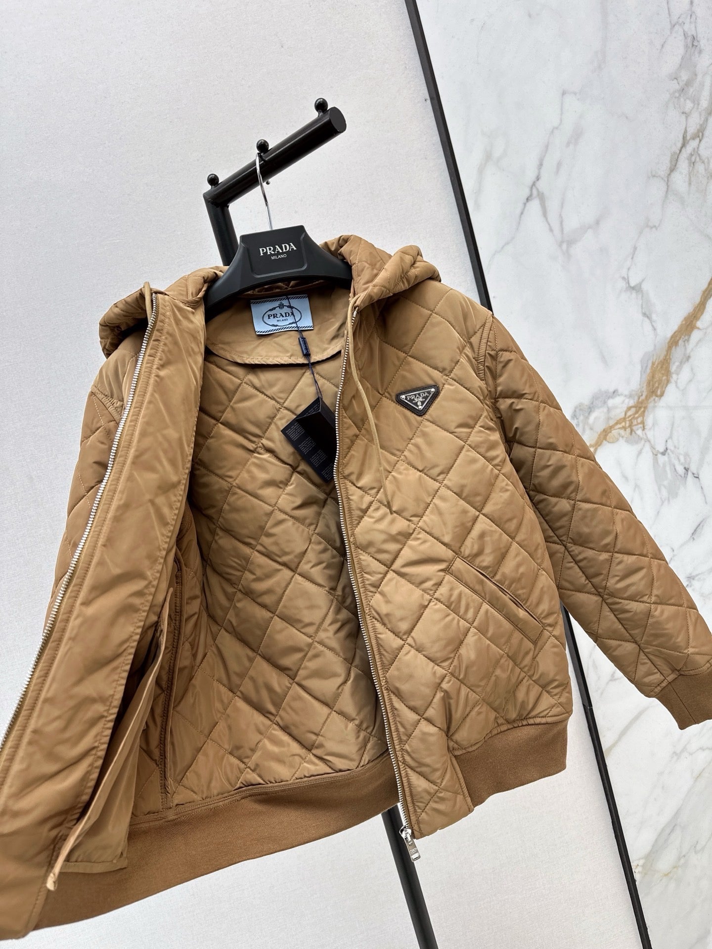 Pra NEW Hooded padded jacket