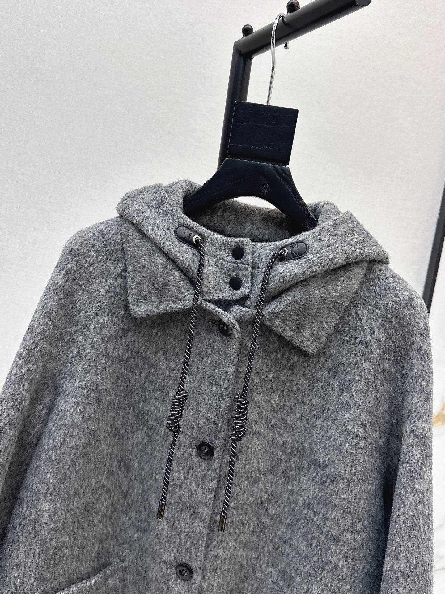 Loro NEW wool hooded coat