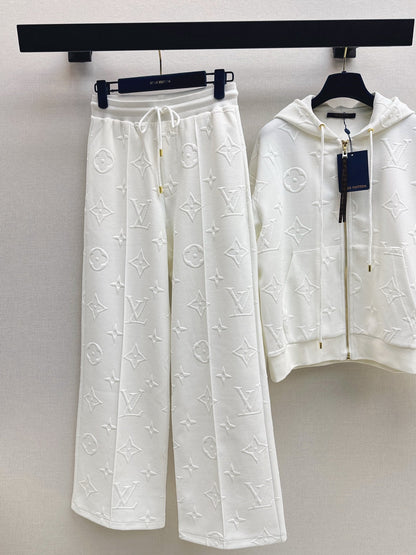 Louis NEW sports suit