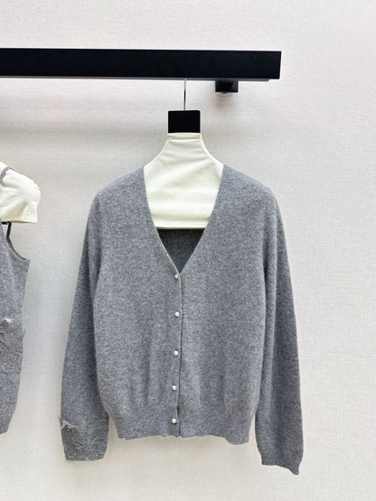 Chan NEW Lace knit suit