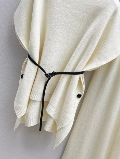 Loro NEW knitted suit