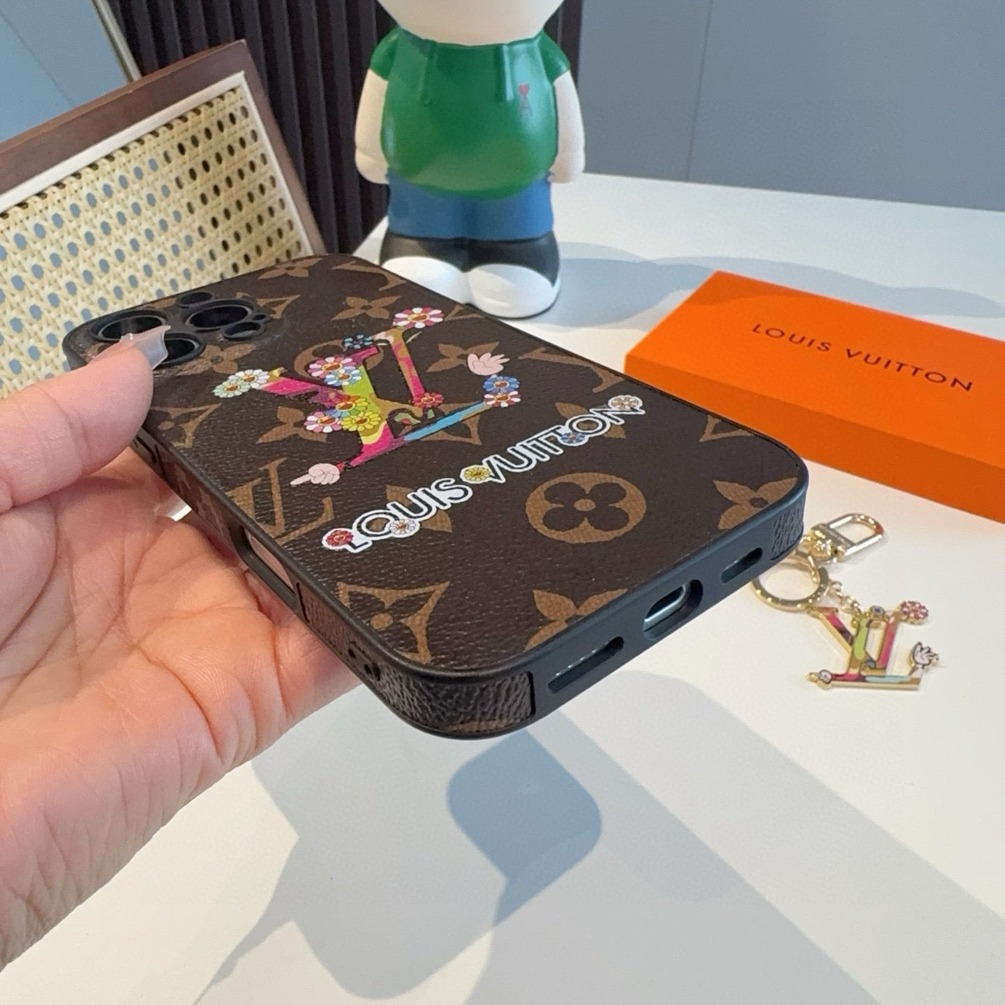 Louis new mobile phone case