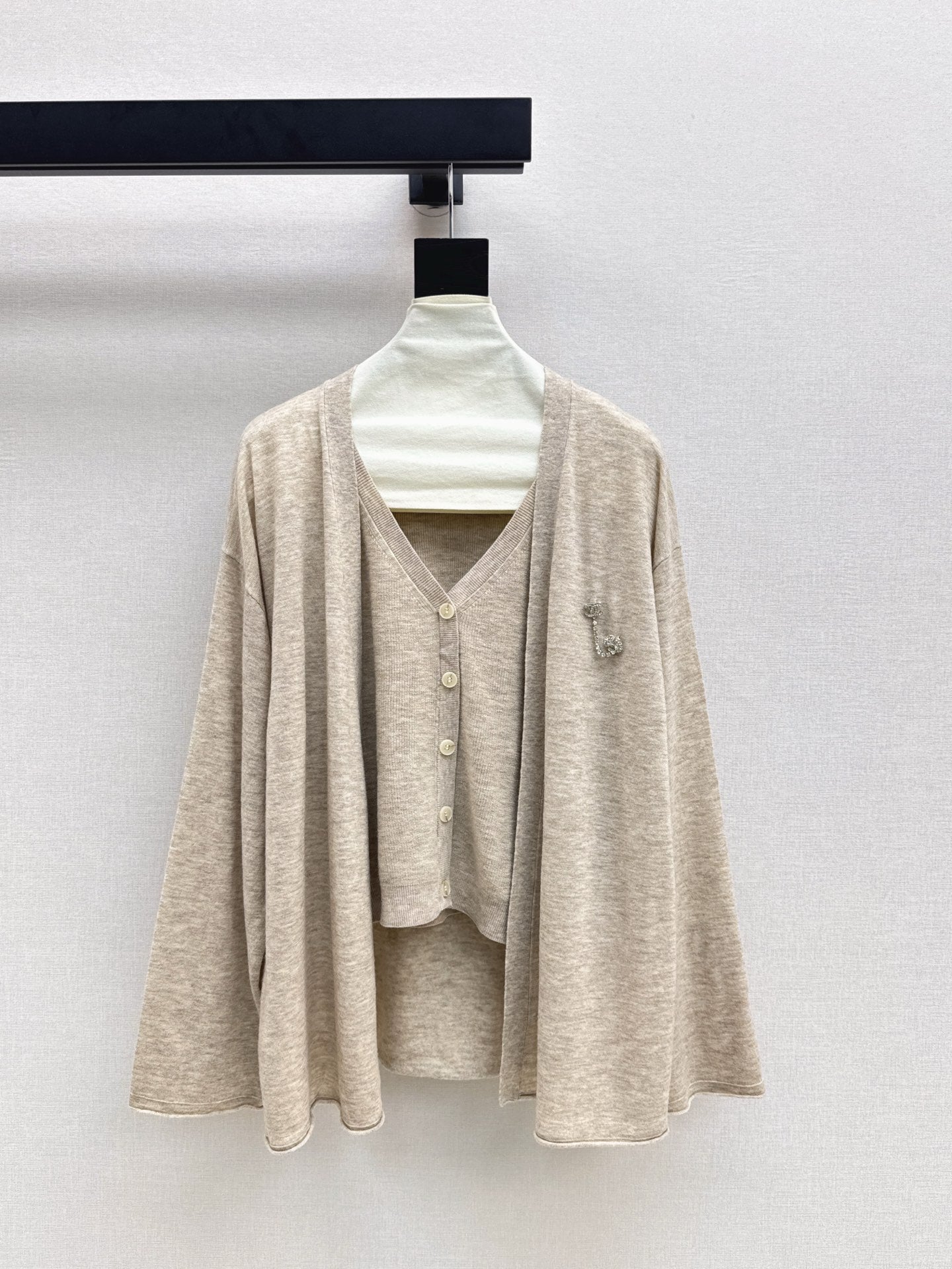 Chan NEW Knitted vest cardigan