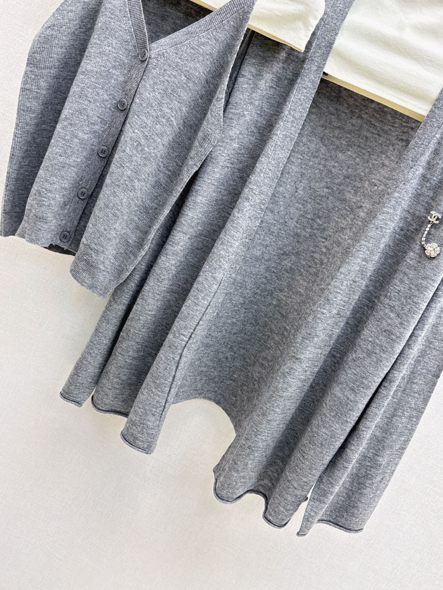 Chan NEW Knitted vest cardigan