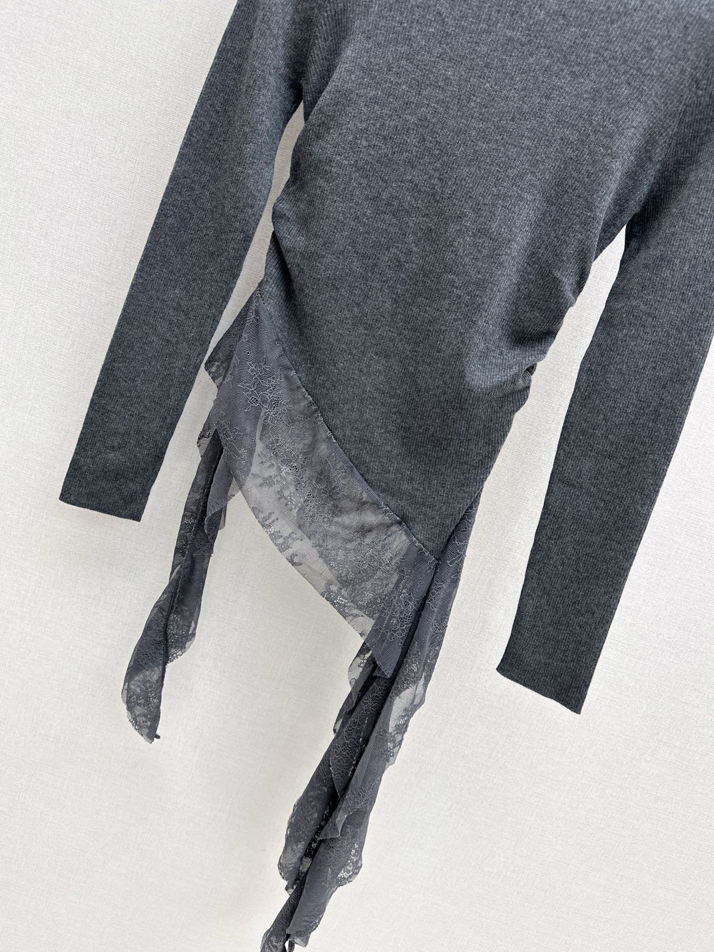 Miu NEW Lace sweater