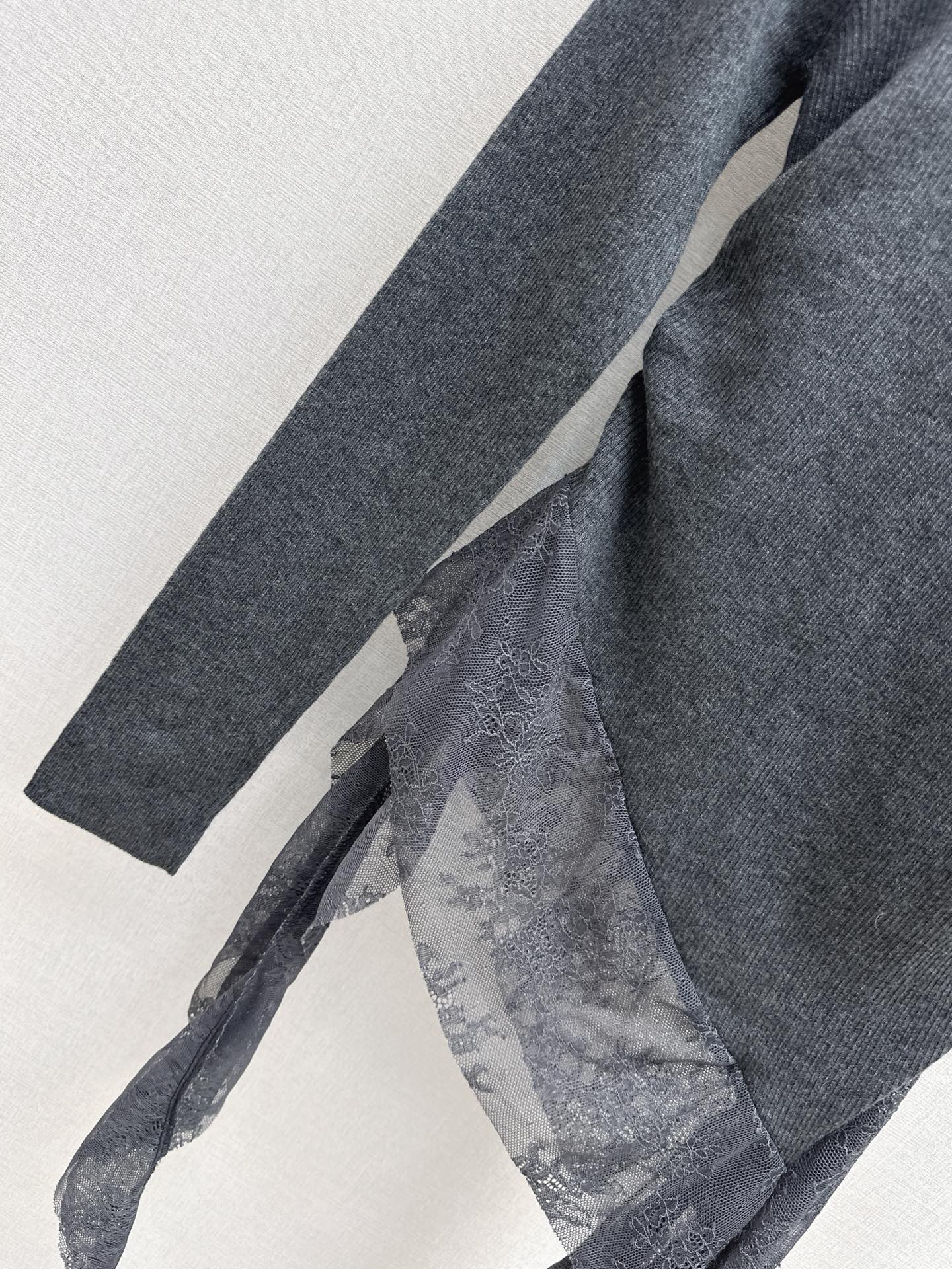 Miu NEW Lace sweater