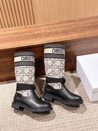 CD NEW Classic Knight Boots