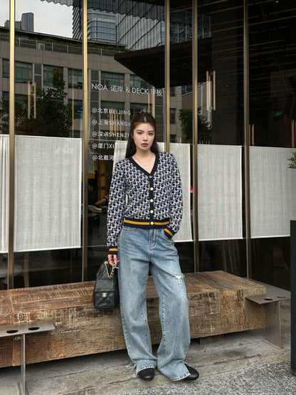 CD NEW V-neck cardigan