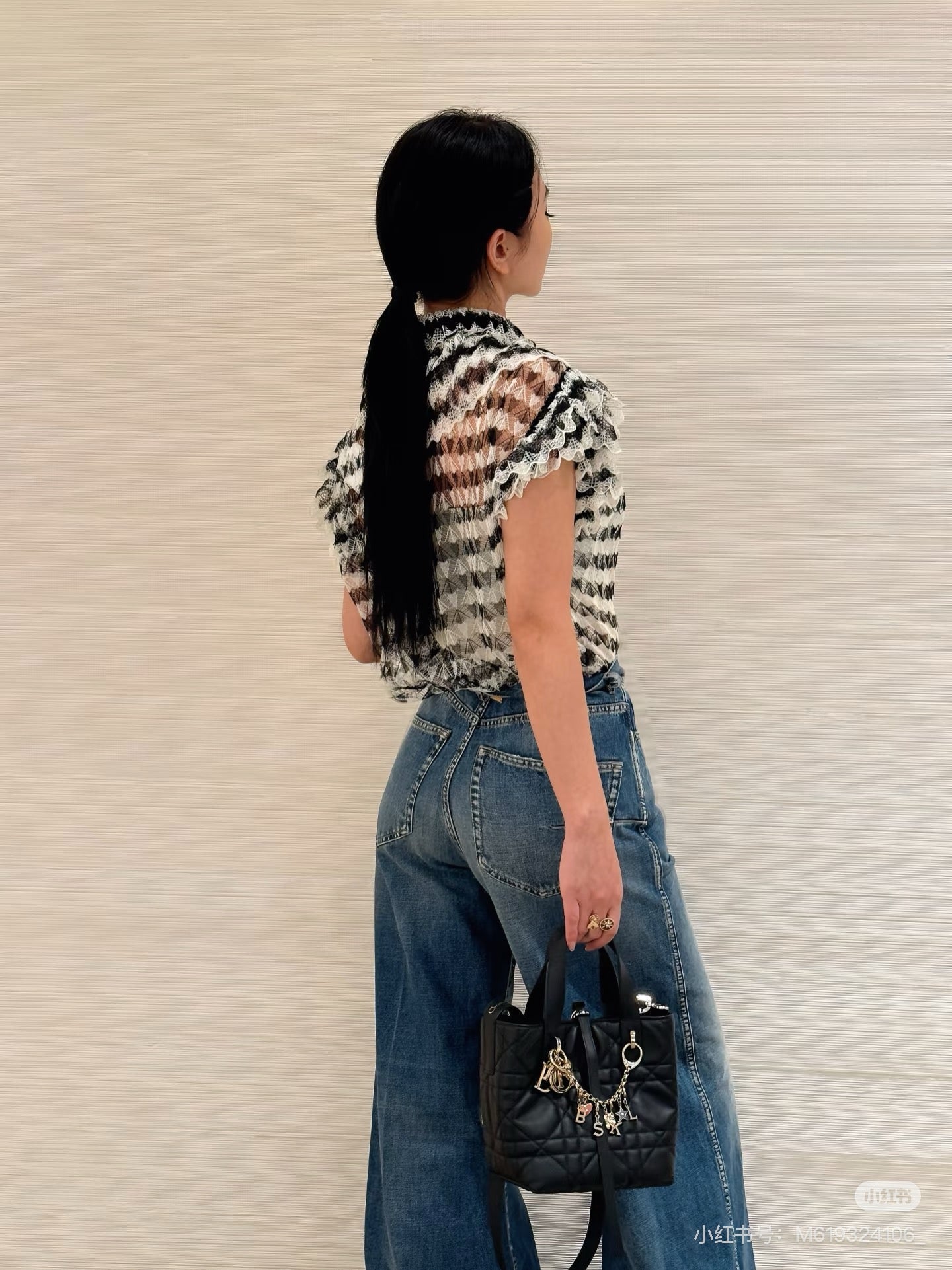 CD NEW Lace sleeveless shirt